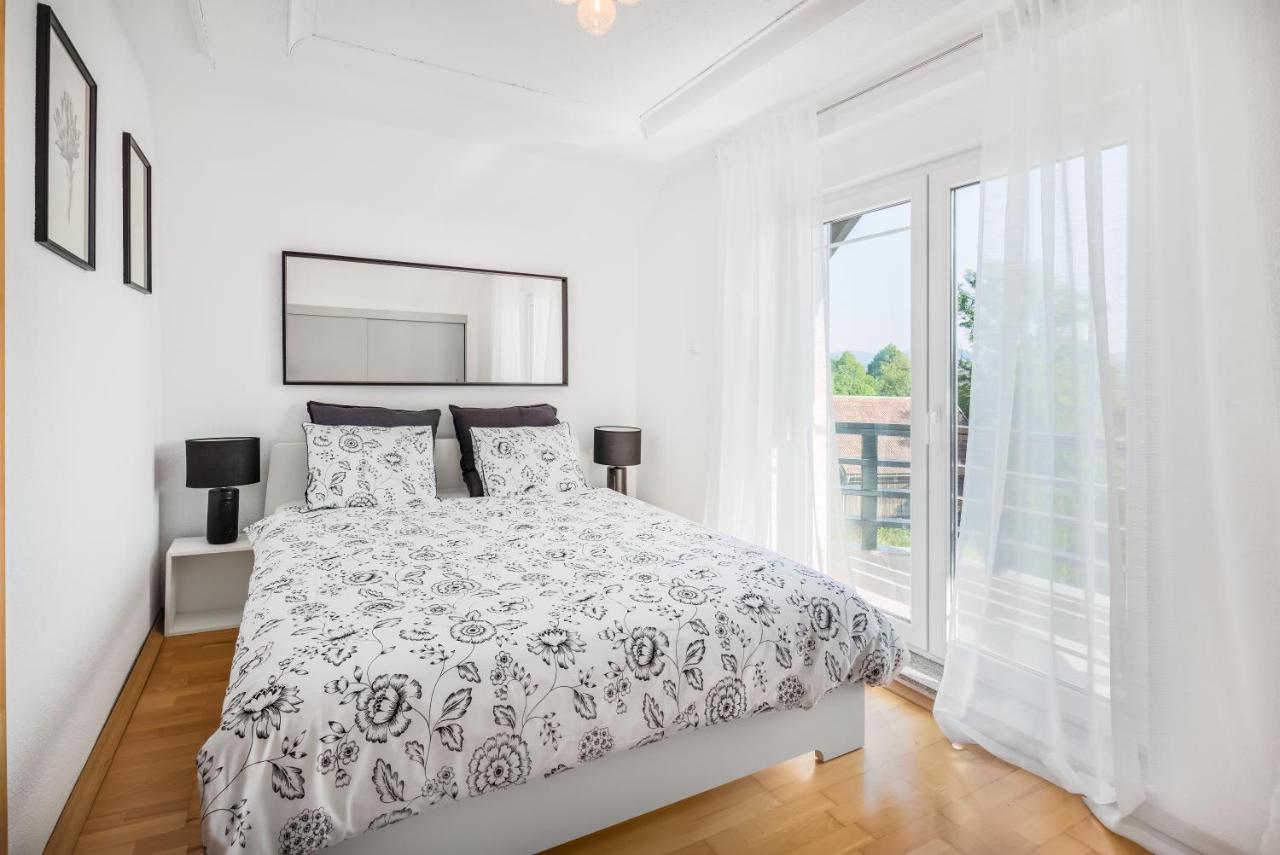 Tomici Villa Tratea - With A Heated Pool מראה חיצוני תמונה